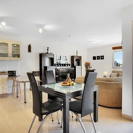 Апартаменти Premium Paradise - Balcony Sea & Pool Views - Rated Адехе