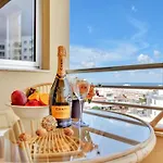 公寓 Premium Paradise - Balcony Sea & Pool Views - Rated