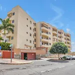Premium Paradise - Balcony Sea & Pool Views - Rated *