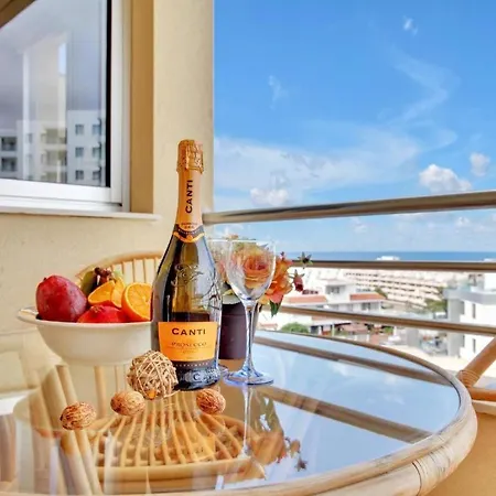 公寓 Premium Paradise - Balcony Sea & Pool Views - Rated