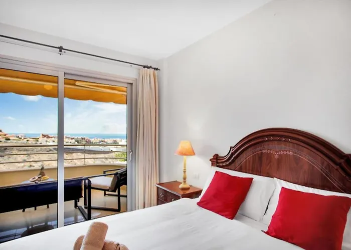 Premium Paradise - Balcony Sea & Pool Views - Rated Appartamento