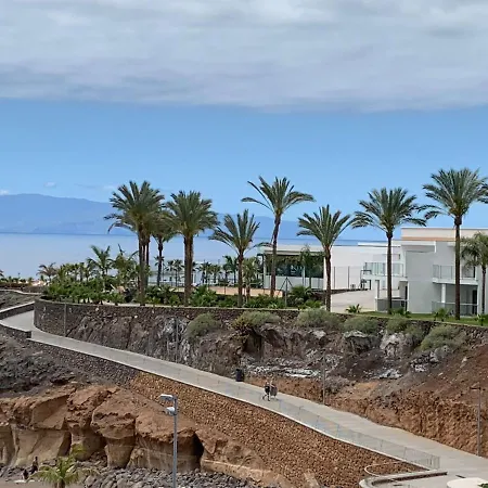 Appartement Premium Paradise - Balcony Sea & Pool Views - Rated *