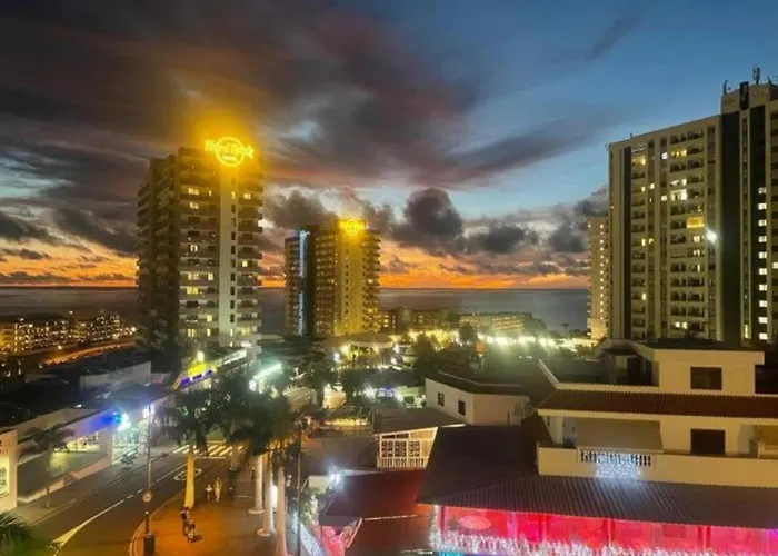 Premium Paradise - Balcony Sea & Pool Views - Rated Appartement *